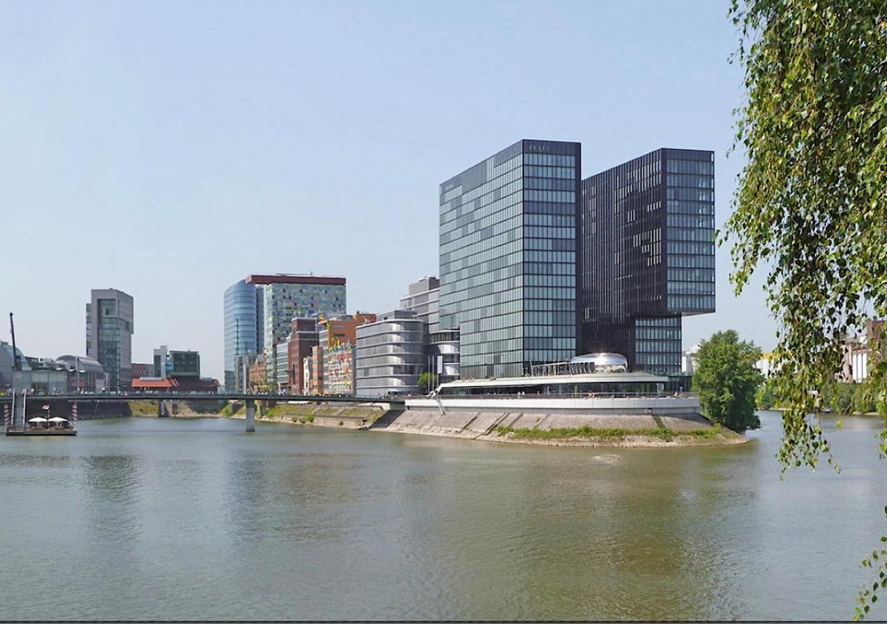Medienhafen Direkt Am Zentrum Apartment Dusseldorf